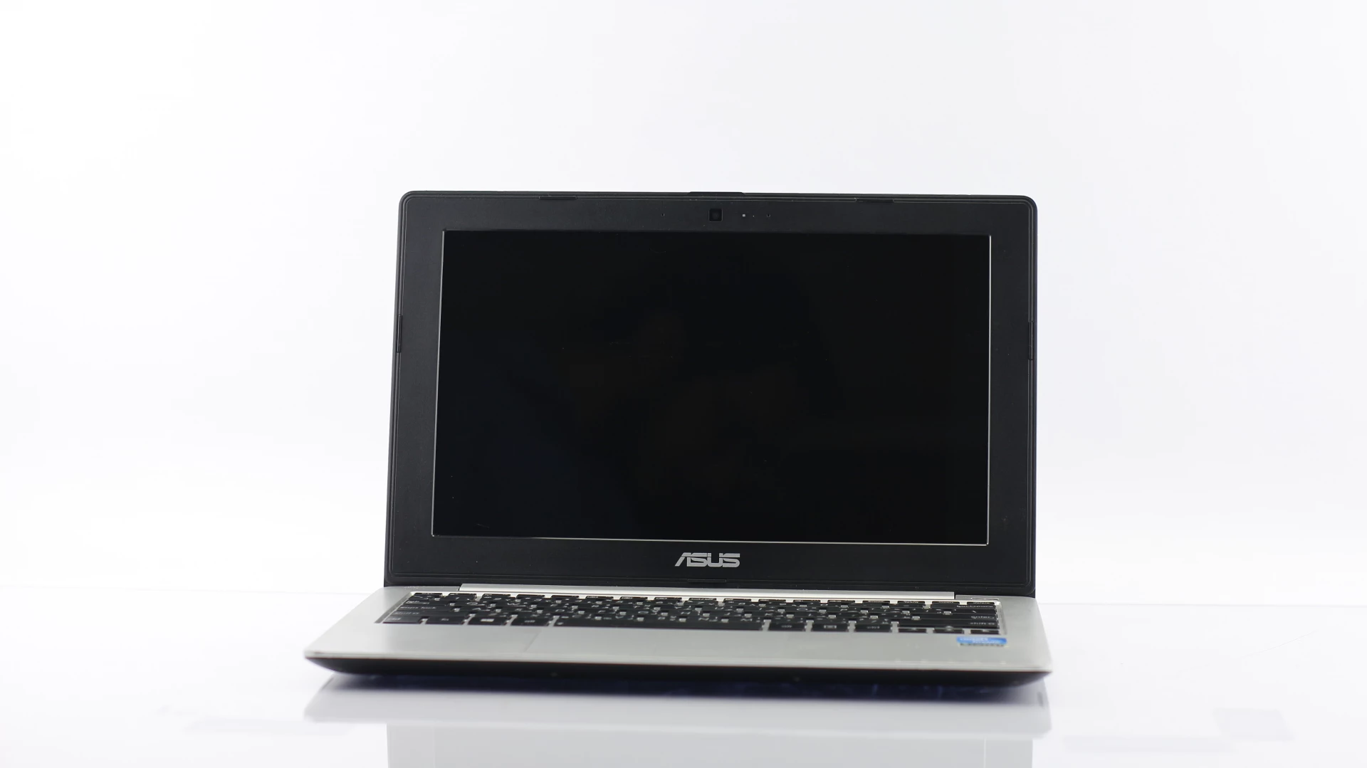 Asus X201EP Клас A-| Лаптопи втора ръка | iZone