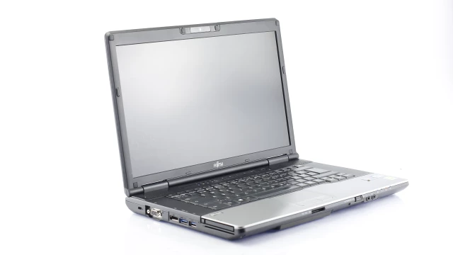 Fujitsu LifeBook E752 3140