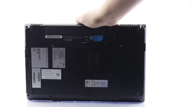 Fujitsu LifeBook E752 3142