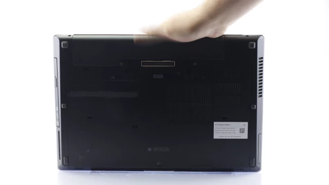 HP EliteBook 8560w 3147